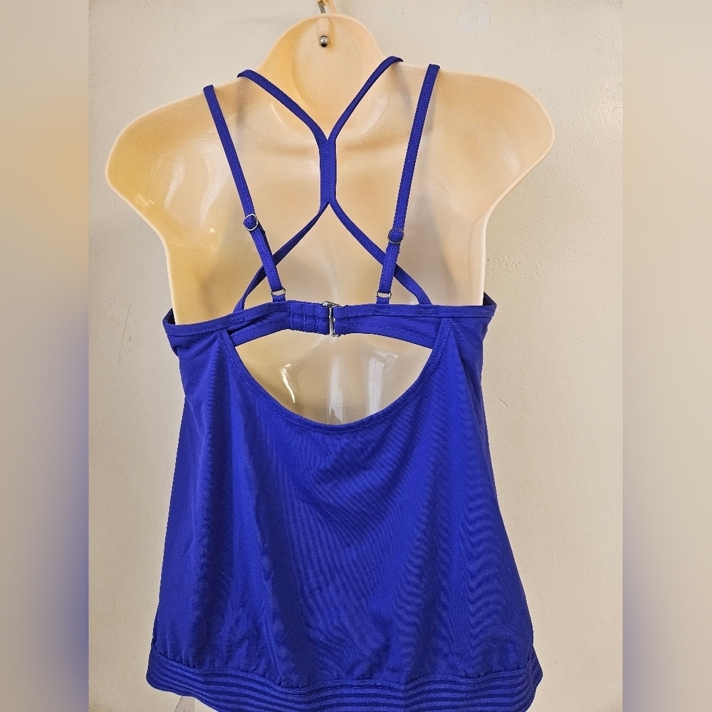 Athleta- Cross Back   Tank,Women's 34B-C Blue. Halter Neckline,UPF Quick Dryi - Picture 2 of 9